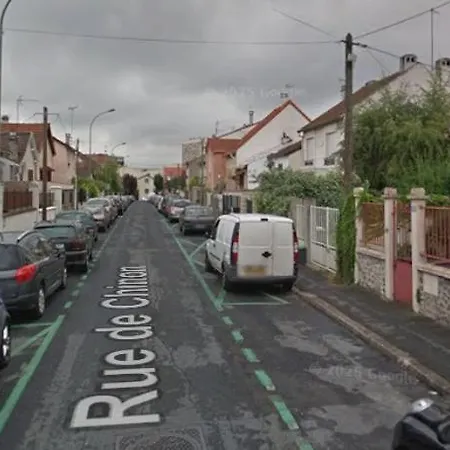 Garden House, Parking, 3 Mins Rer, 1km Paris Дом отдыха Аркёй
