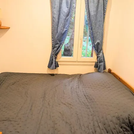 Garden House, Parking, 3 Mins Rer, 1km Paris 度假居