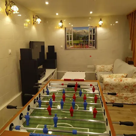 Garden House, Parking, 3 Mins Rer, 1km Paris 度假居
