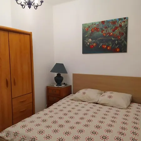 Garden House, Parking, 3 Mins Rer, 1km Paris * 阿尔克伊