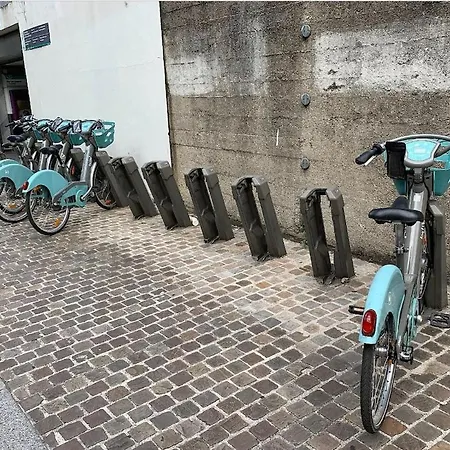 度假居 Garden House, Parking, 3 Mins Rer, 1km Paris 阿尔克伊